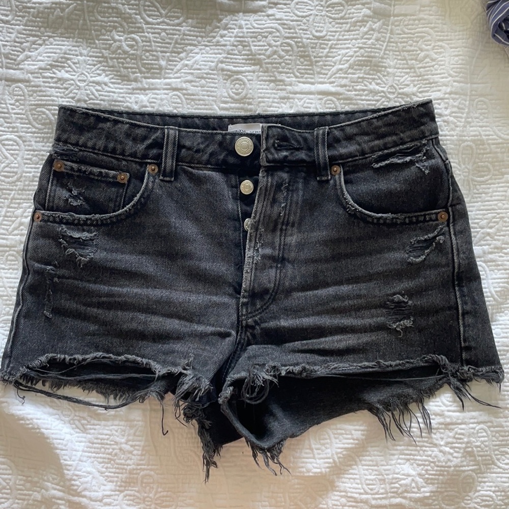 ZARA Black denim shorts
